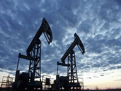 Fitch Analyst Reports Threatening Devaluation in Russia due to Oil Prices